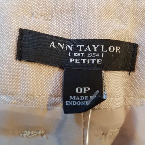 Ann Taylor women's size 0P tan skirt NWT - Picture 3 of 5